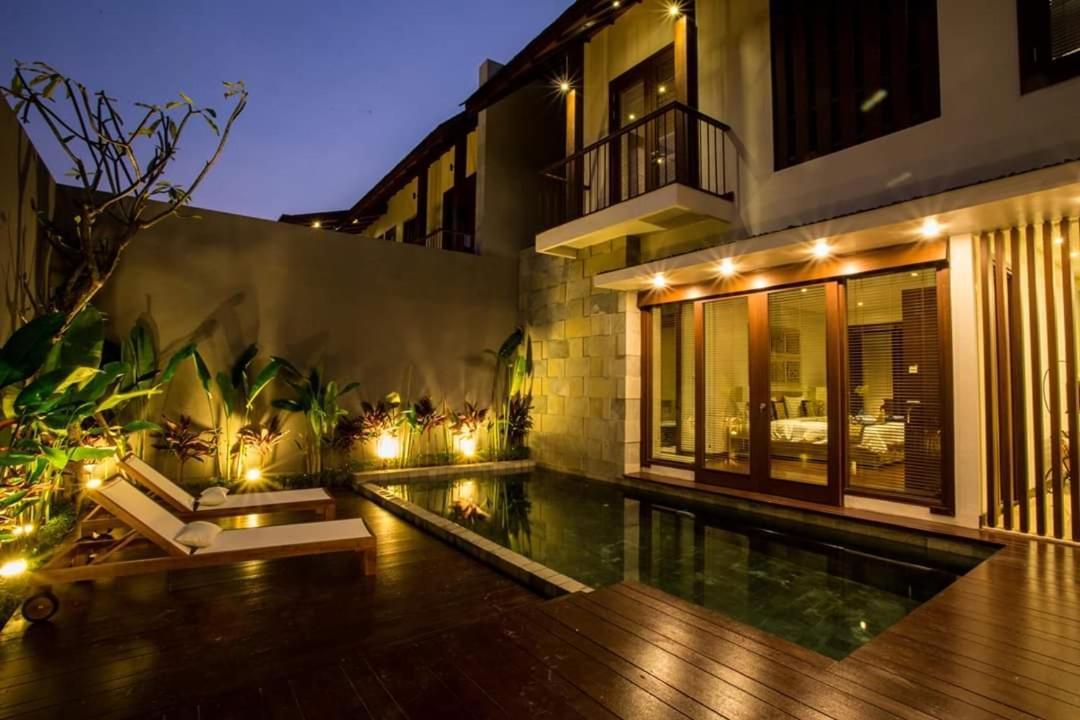 Tolgay Living Villas Seminyak Esterno foto