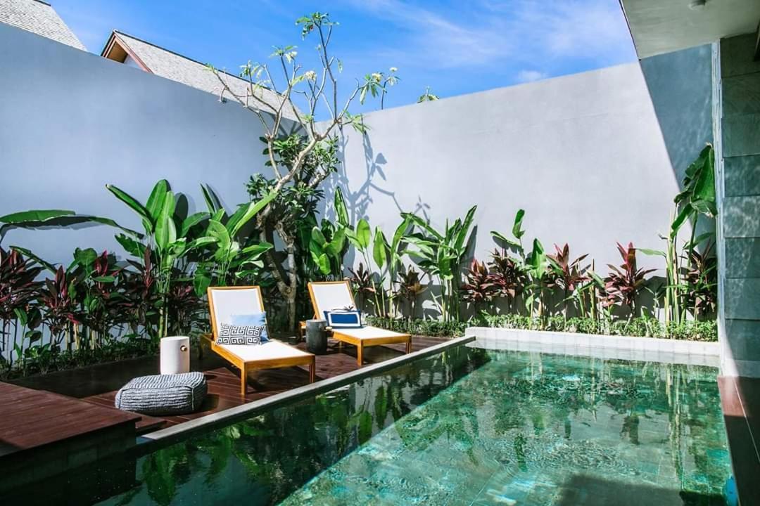 Tolgay Living Villas Seminyak Esterno foto