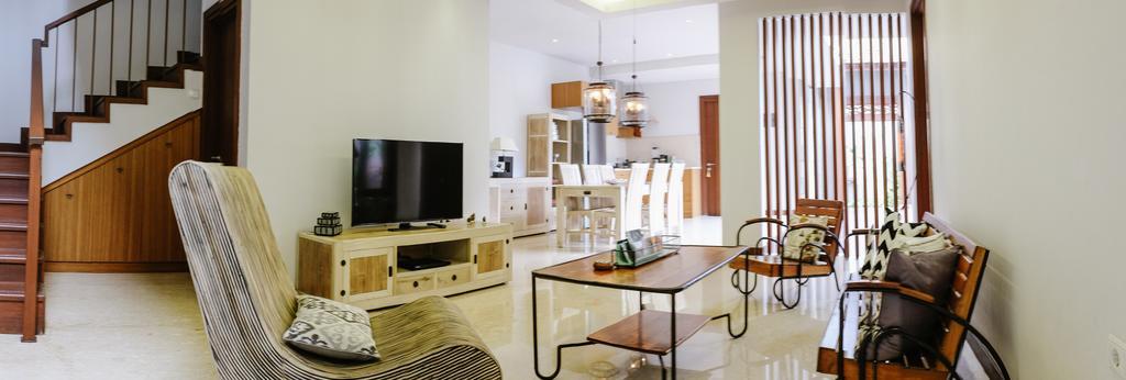 Tolgay Living Villas Seminyak Esterno foto